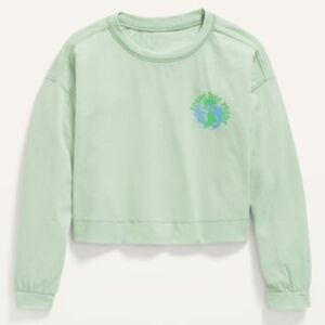 Old Navy Vintage Vibes "Treat her Right" Long Sleeve Cropped Tee